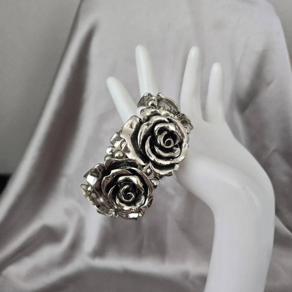 N/A this silver